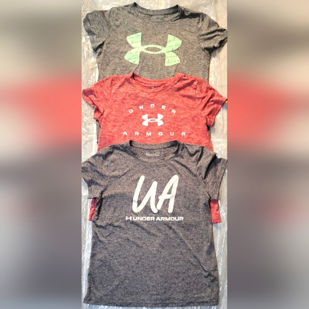 Under Armour Women's size Large Bundle.